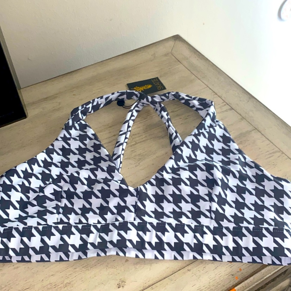 New Skatie X-Large Sports Bra, Grey/White super stretch, complete comfort